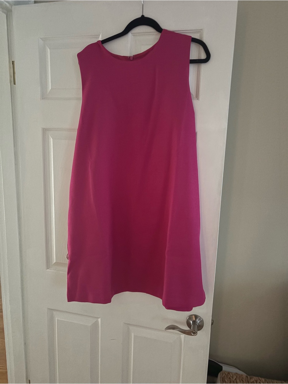 Women’s Sleeveless Mini Dress in Fuchsia